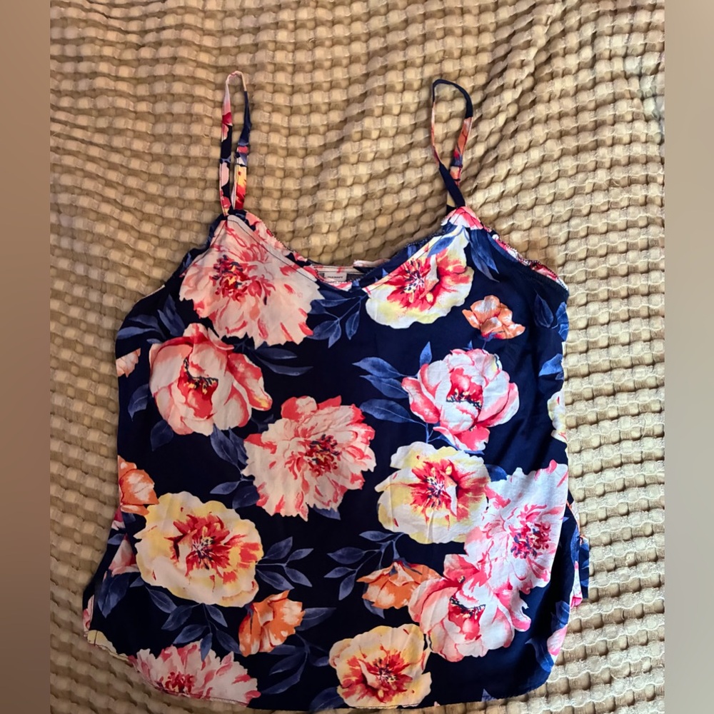 Floral Print Women's Top Small adjustable straps new condition